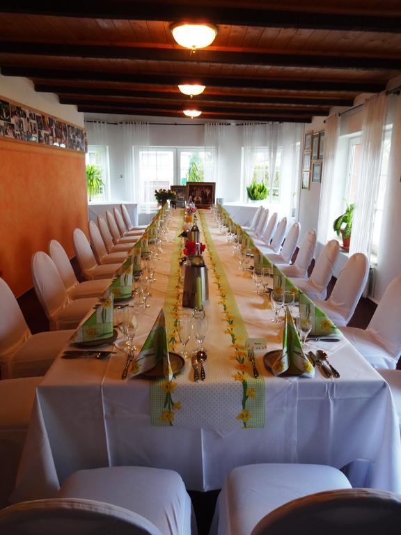 Ka&Ka Hotel Garni Warsow エクステリア 写真